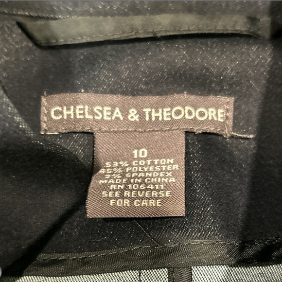 Chelsea & Theodore Navy 2 PC  Pantsuit EUC. Featuring asymmetrical button front - Picture 8 of 11